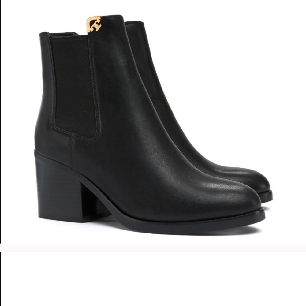 Tory burch nicola booties. Gently used. Size 6